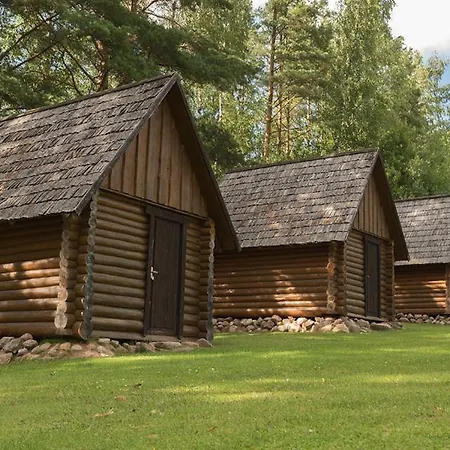 Pinnamaee House * Partsi