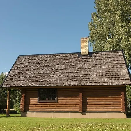 Nyaraló Pinnamaee House *